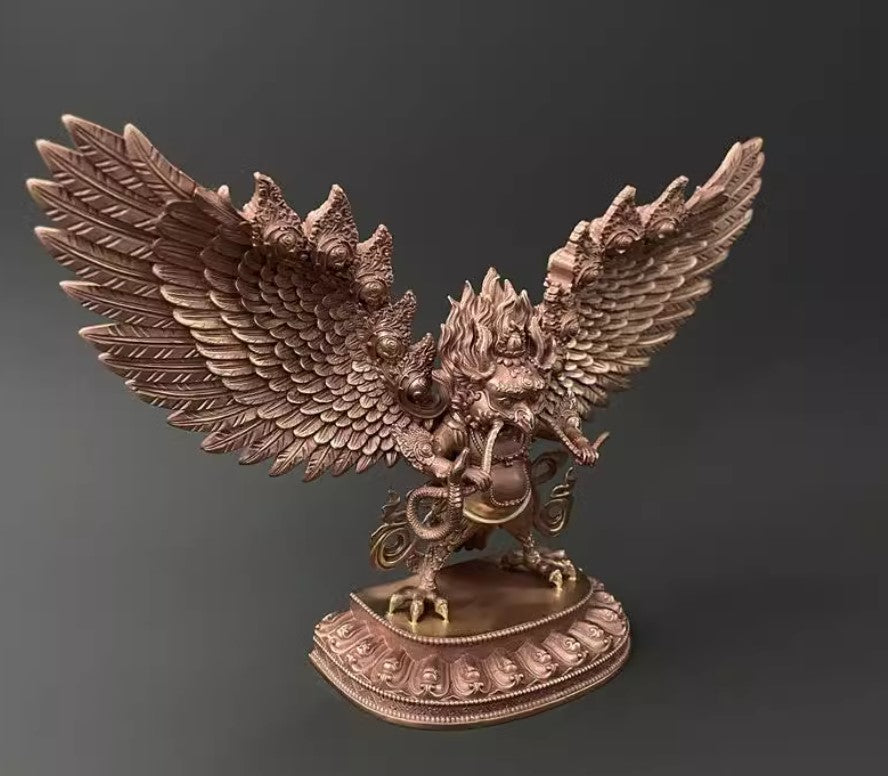 Garuda_Eagle_Statue