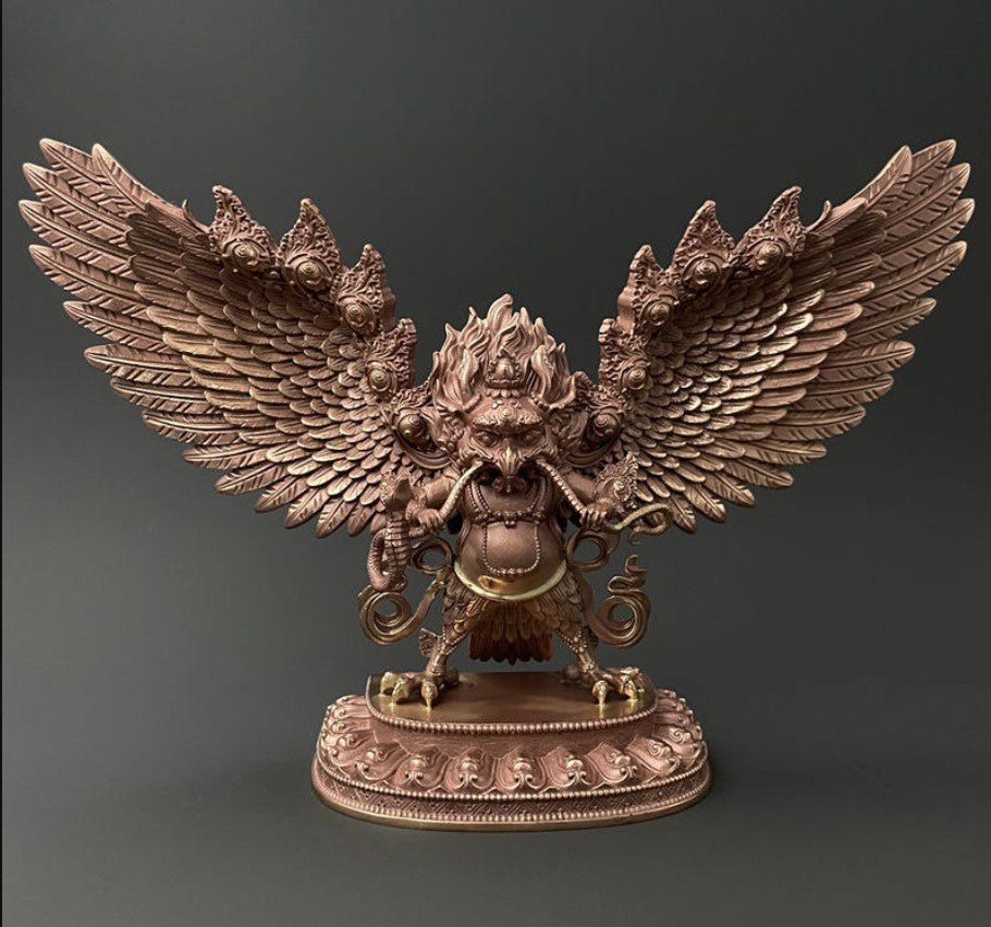 Garuda_Eagle_Statue