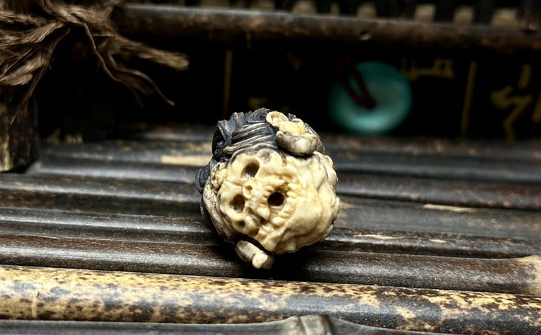 Mahakala_Skull_Guru_Bead_Pendant